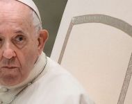 Popiežius apie Prancūzijoje paskelbtą ataskaitą: gėda, skausmas, artumas aukoms